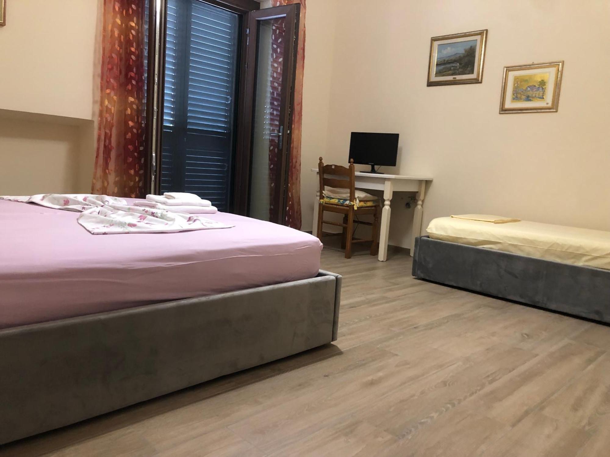 Stanze Private In Villa 都灵 外观 照片