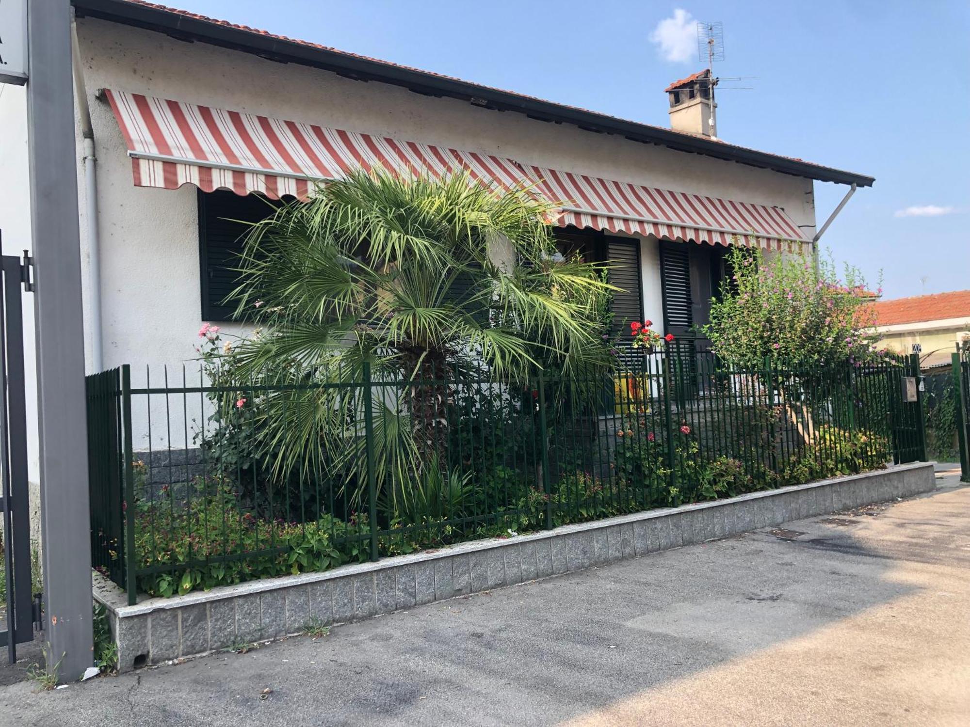 Stanze Private In Villa 都灵 外观 照片
