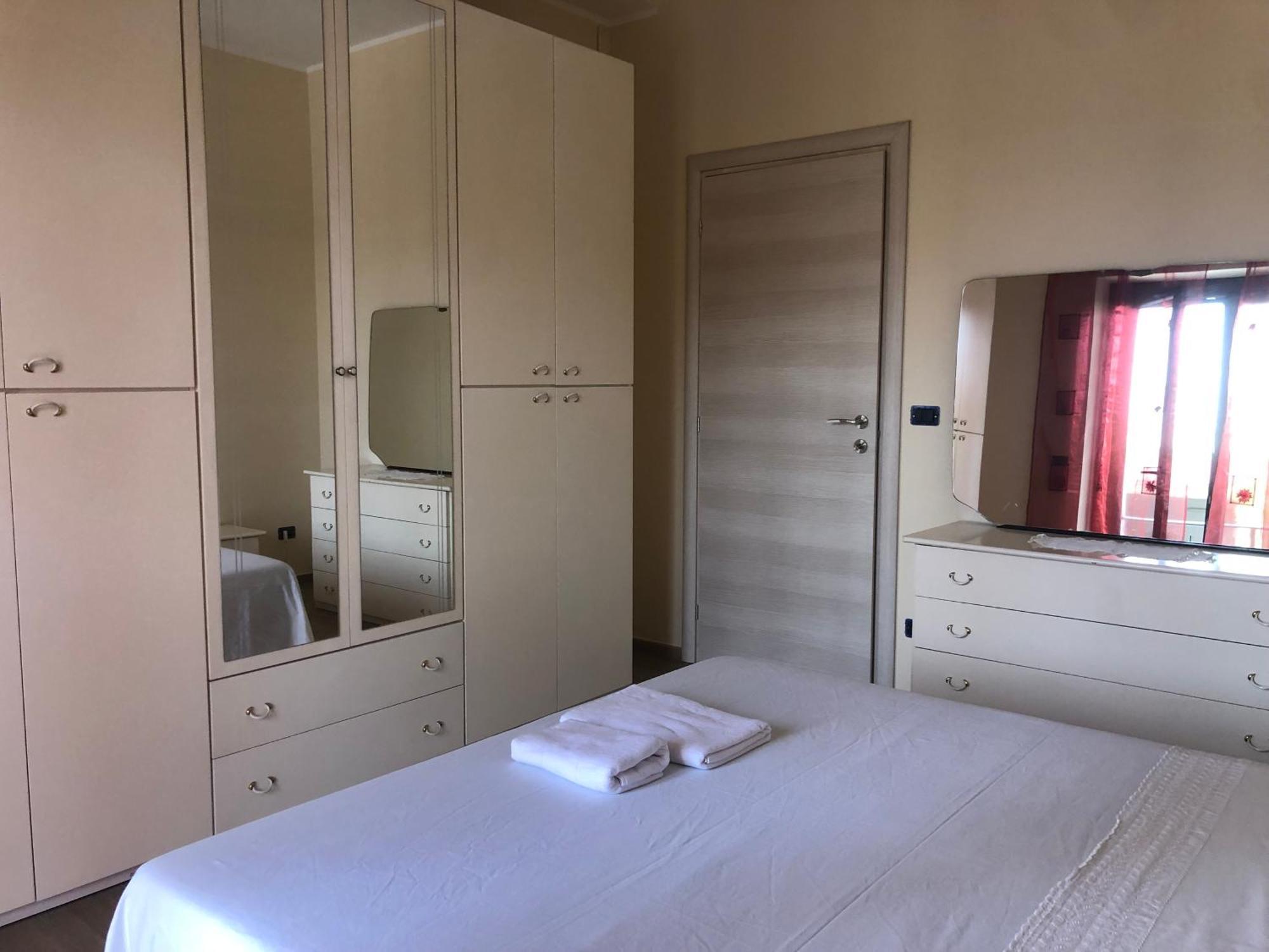 Stanze Private In Villa 都灵 外观 照片