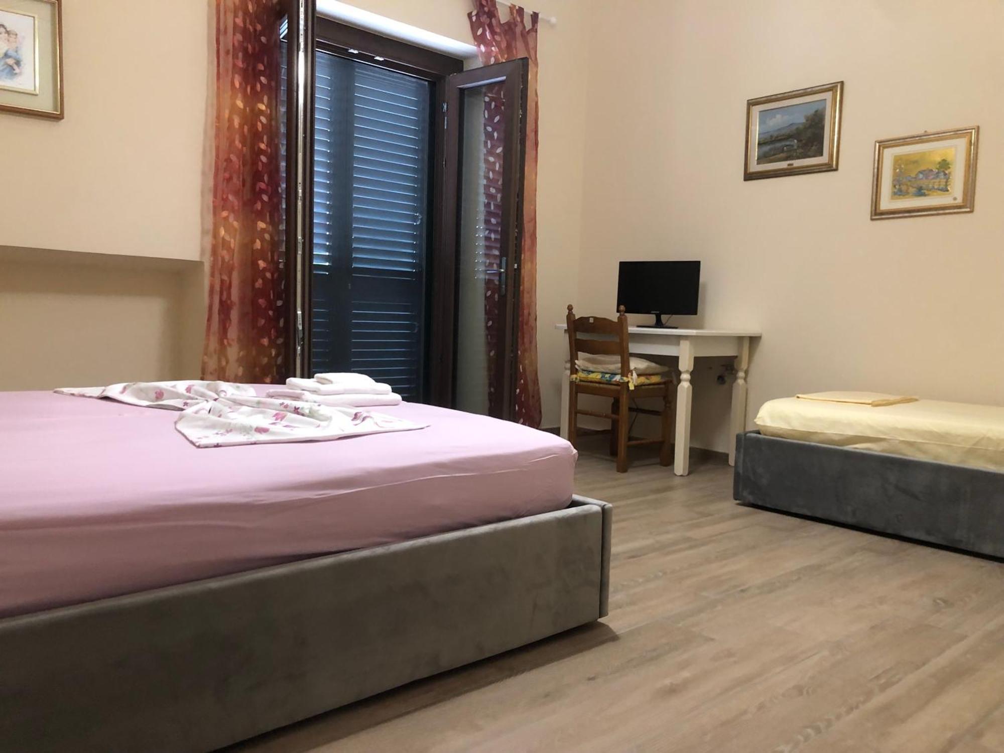 Stanze Private In Villa 都灵 外观 照片